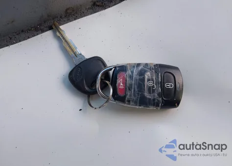 2009 Kia Sedona Lx z USA, uszkodzony, nr VIN KNDMB233496291397